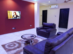 Executive 2-Bed Apartment Santa Maria - Accra